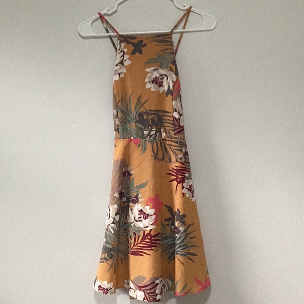 NWT Floral High-neck Dress